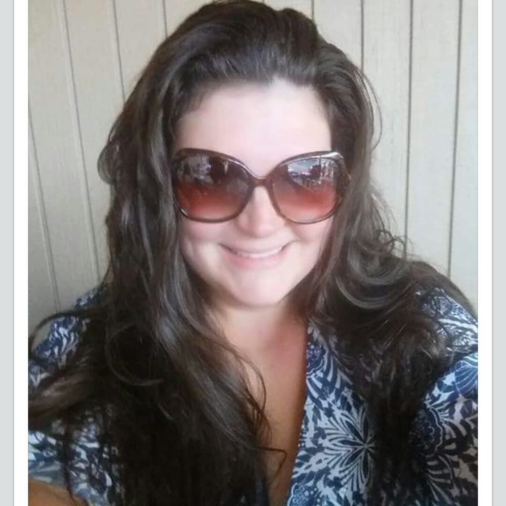 Meet your Posher, Monica